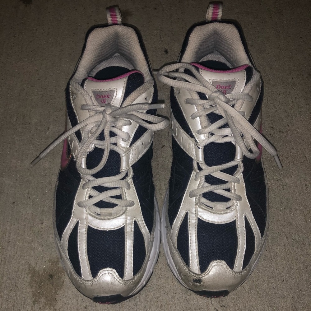 Nike Dart VI shoes - Picture 2 of 3